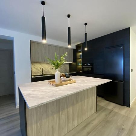 Precioso Apartamento A Estrenar En Centro De Nerja Exterior foto